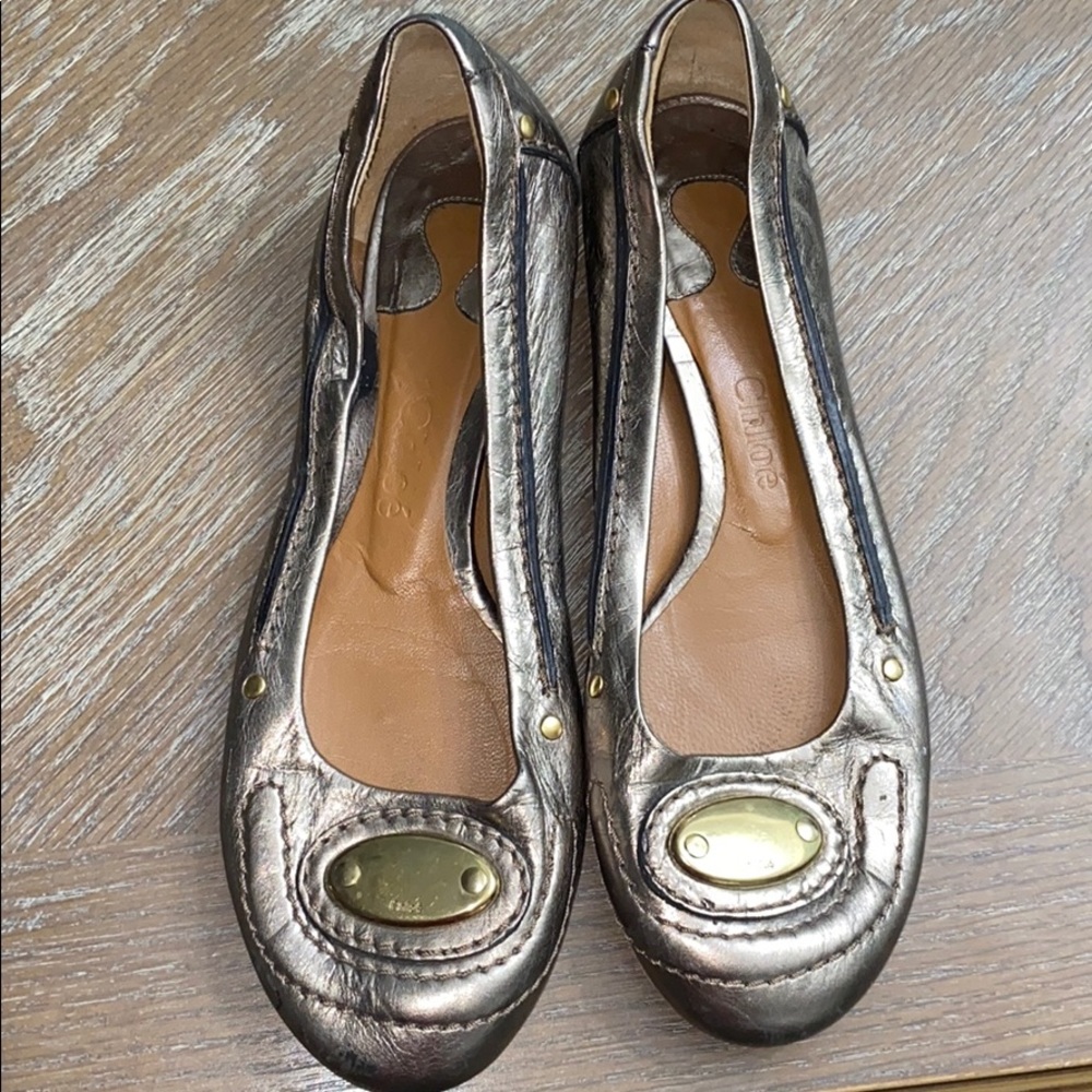 Chloé flats, metallic.